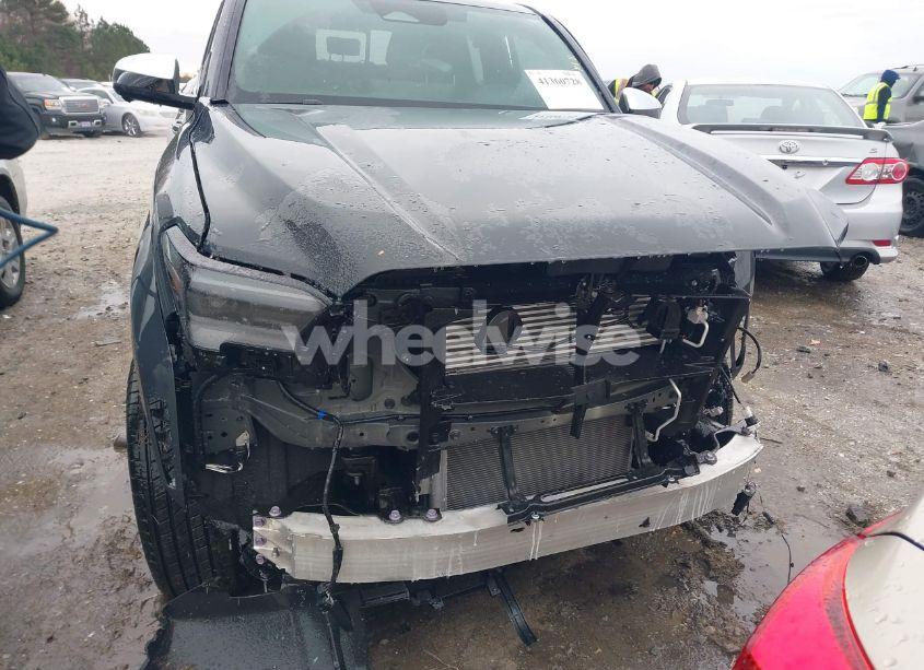 Photo 13 of 2024 Toyota Tacoma LIMITED (VIN 3TYLB5JN7RT035437)