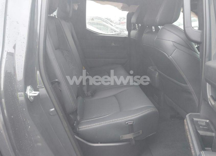 Photo 8 of 2024 Toyota Tacoma LIMITED (VIN 3TYLB5JN7RT035437)