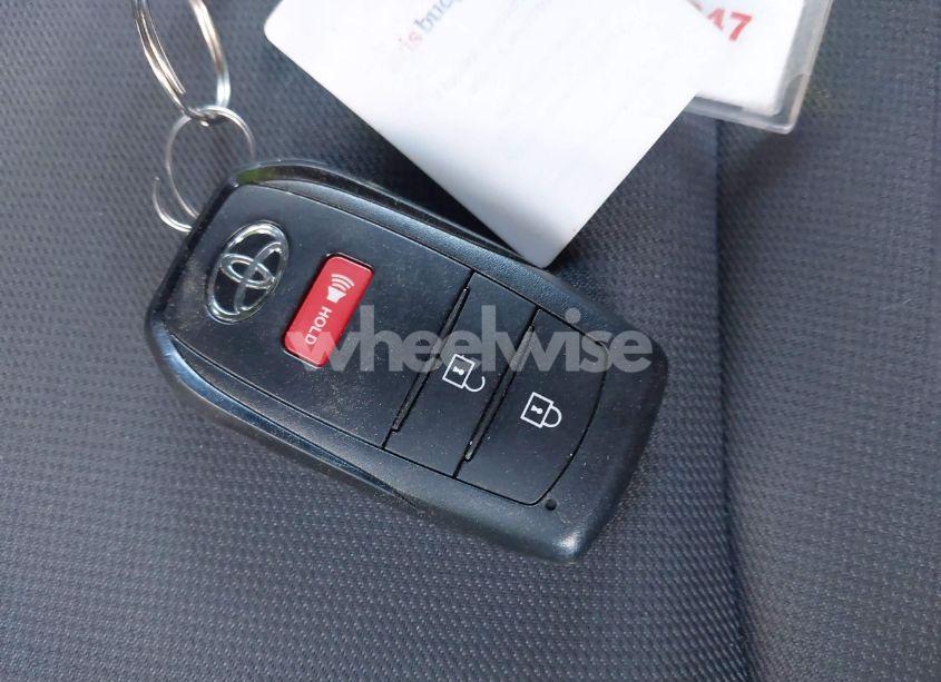 Photo 11 of 2024 Toyota Tacoma TRD OFF ROAD 4WD (VIN 3TYLB5JN8RT002575)