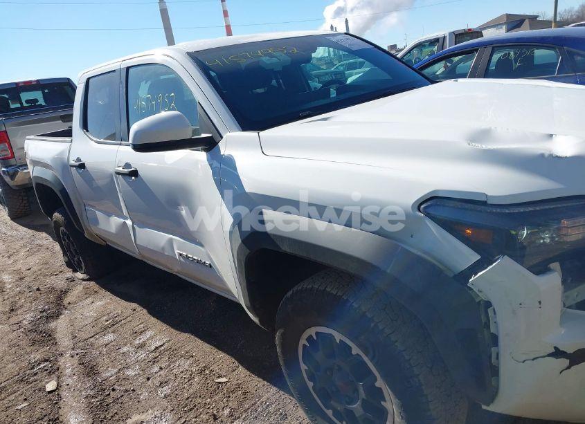 Photo 13 of 2024 Toyota Tacoma TRD OFF ROAD 4WD (VIN 3TYLB5JN8RT002575)