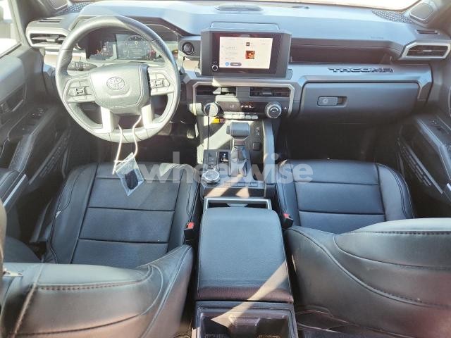 Photo 3 of 2024 TOYOTA TACOMA DOUBLE CAB (VIN 3TYLB5JN8RT017481)