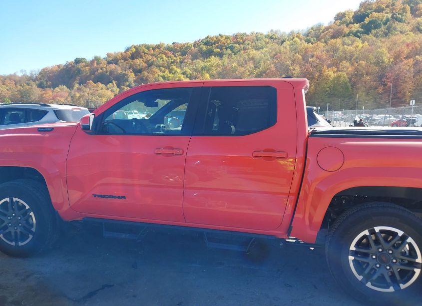 Photo 14 of 2024 Toyota Tacoma HYBRID TRD SPORT (VIN 3TYLC5LN3RT006480)