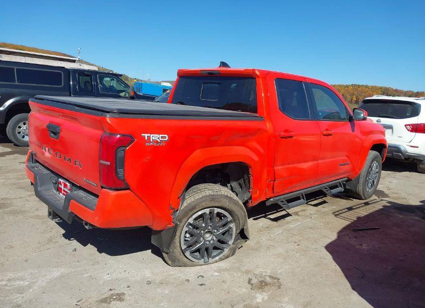 Photo 4 of 2024 Toyota Tacoma HYBRID TRD SPORT (VIN 3TYLC5LN3RT006480)
