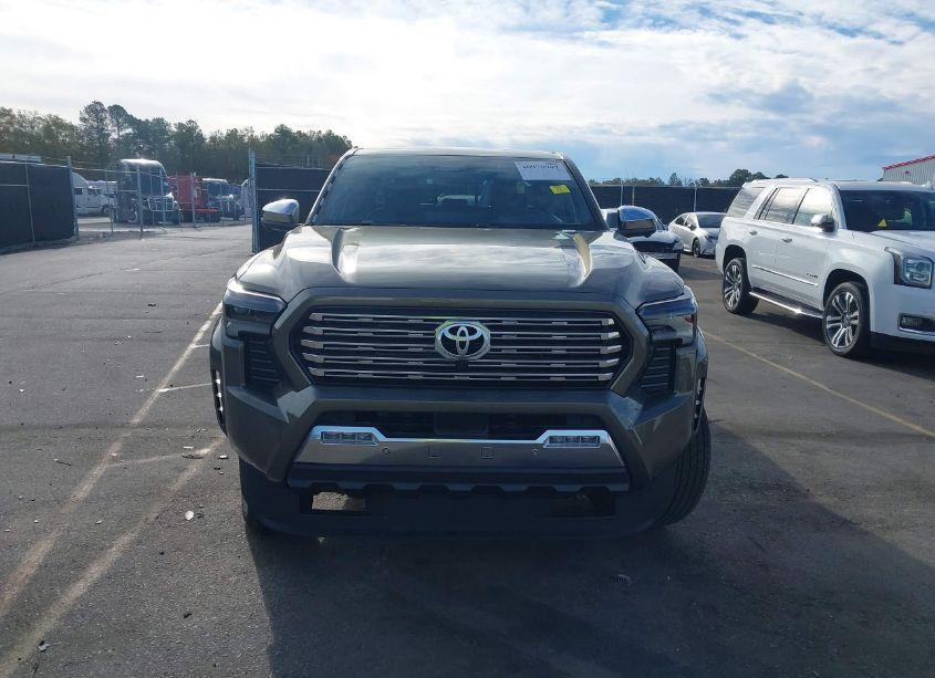 Photo 13 of 2024 Toyota Tacoma HYBRID LIMITED (VIN 3TYLC5LN9RT005950)