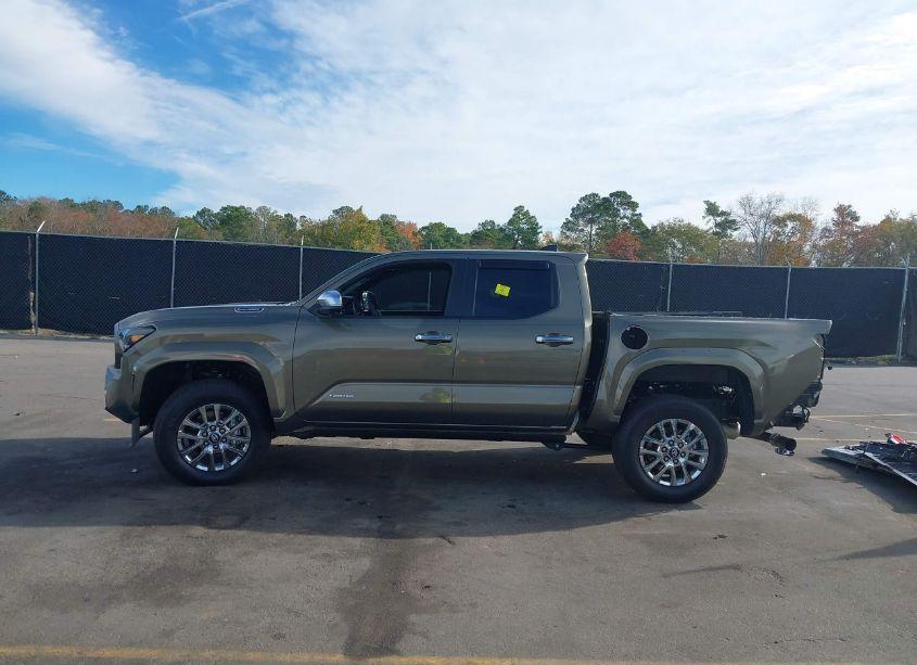 Photo 15 of 2024 Toyota Tacoma HYBRID LIMITED (VIN 3TYLC5LN9RT005950)