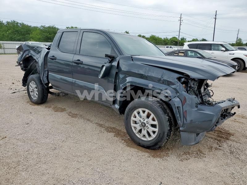 Photo 4 of 2025 TOYOTA TACOMA DOUBLE CAB (VIN 3TYLD5KN6ST012939)