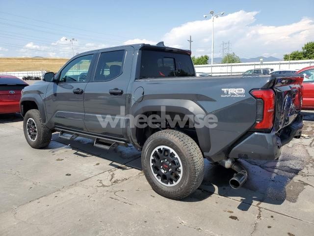 Photo 8 of 2025 TOYOTA TACOMA DOUBLE CAB (VIN 3TYLE5JN7ST070749)