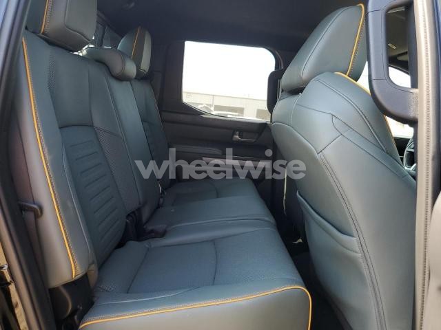 Photo 5 of 2024 TOYOTA TACOMA DOUBLE CAB (VIN 3TYLF5LN8RT008894)