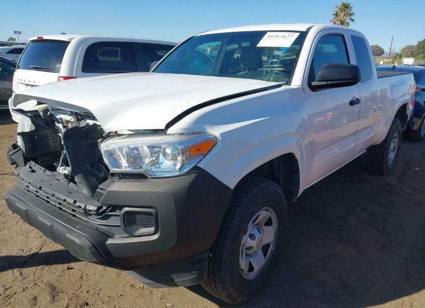 Photo 2 of 2022 Toyota Tacoma SR (VIN 3TYRX5GN0NT044350)