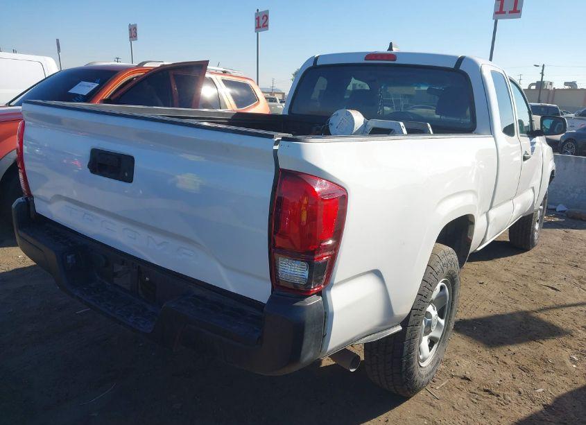 Photo 4 of 2022 Toyota Tacoma SR (VIN 3TYRX5GN0NT044350)