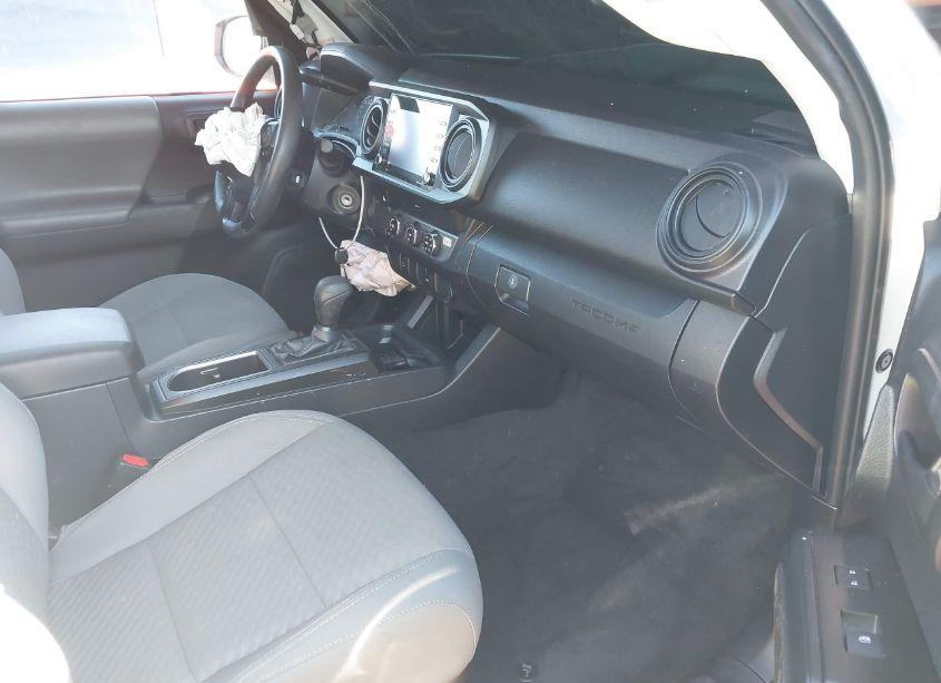 Photo 5 of 2022 Toyota Tacoma SR (VIN 3TYRX5GN0NT044350)