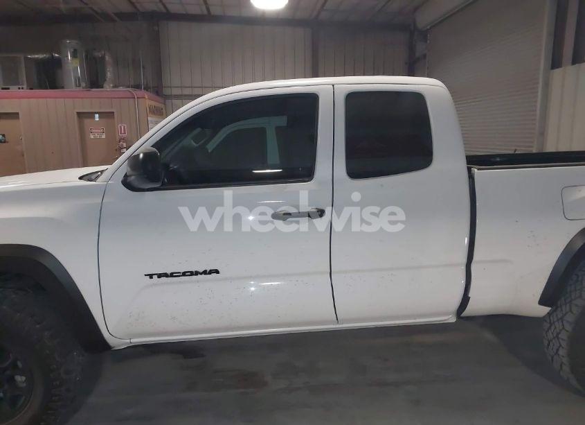 Photo 15 of 2022 Toyota Tacoma SR (VIN 3TYRX5GN0NT065070)