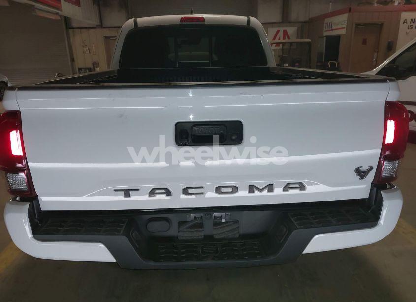Photo 17 of 2022 Toyota Tacoma SR (VIN 3TYRX5GN0NT065070)