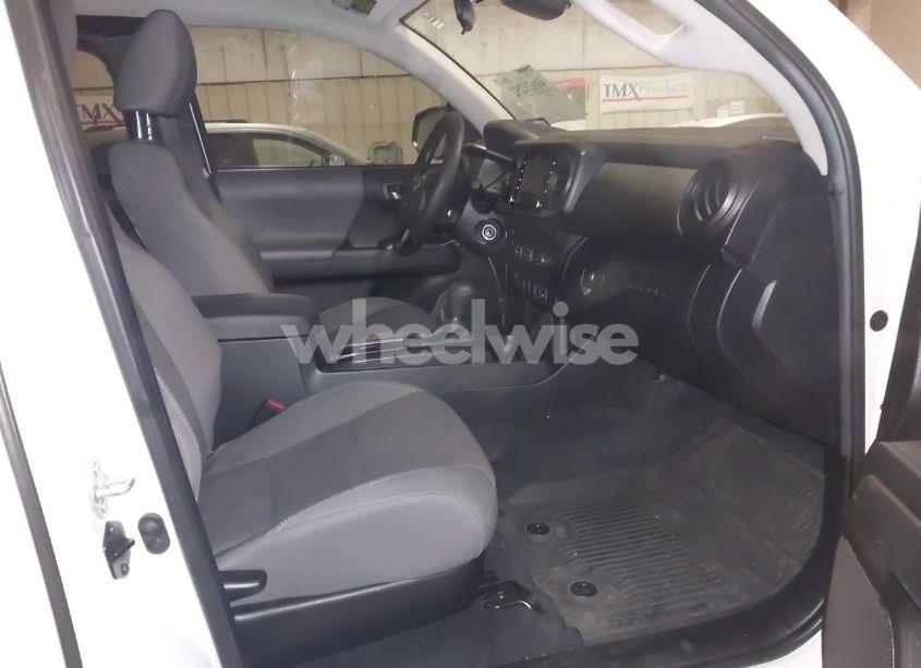 Photo 5 of 2022 Toyota Tacoma SR (VIN 3TYRX5GN0NT065070)