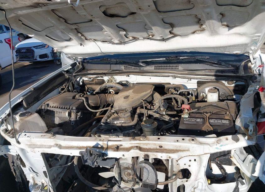 Photo 10 of 2021 Toyota Tacoma SR (VIN 3TYRX5GN1MT010495)