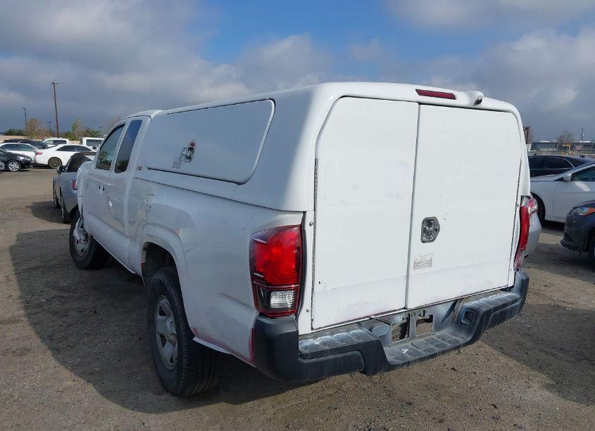 Photo 3 of 2021 Toyota Tacoma SR (VIN 3TYRX5GN1MT010495)