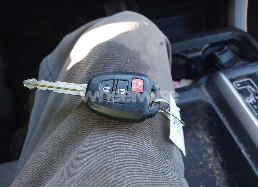 Photo 11 of 2021 Toyota Tacoma SR5 (VIN 3TYRX5GN1MT032707)