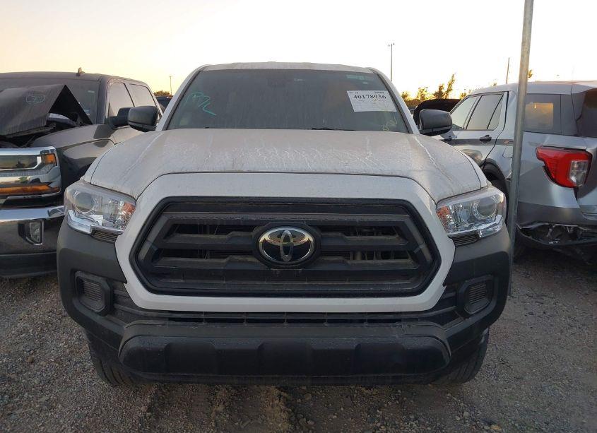 Photo 11 of 2022 Toyota Tacoma SR (VIN 3TYRX5GN2NT044480)