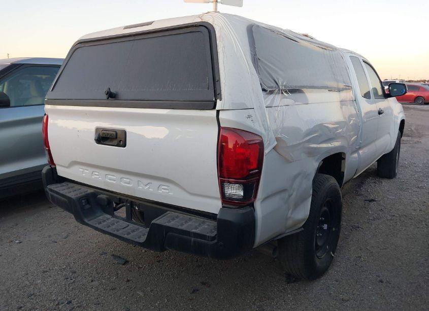 Photo 4 of 2022 Toyota Tacoma SR (VIN 3TYRX5GN2NT044480)
