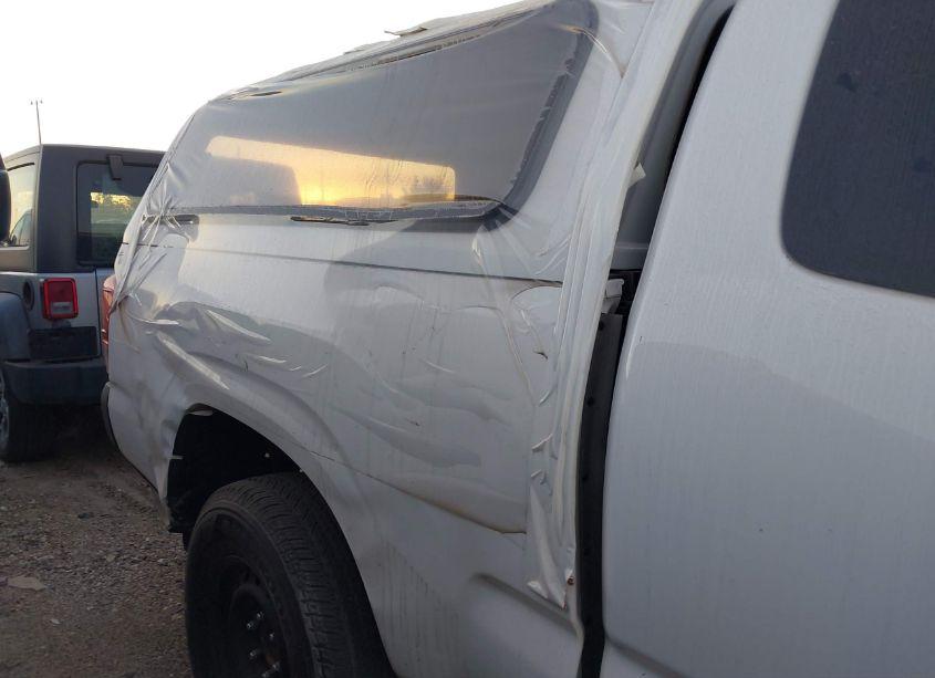 Photo 6 of 2022 Toyota Tacoma SR (VIN 3TYRX5GN2NT044480)