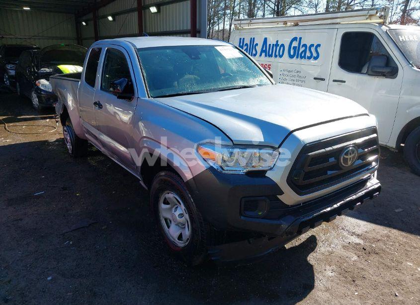2022 Toyota Tacoma SR (VIN 3TYRX5GN2NT047198) main photo