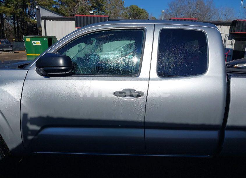Photo 15 of 2022 Toyota Tacoma SR (VIN 3TYRX5GN2NT047198)