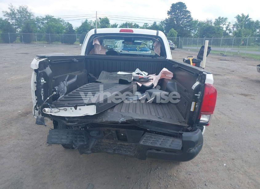 Photo 16 of 2022 Toyota Tacoma SR (VIN 3TYRX5GN2NT052675)