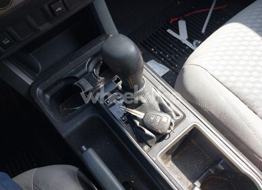 Photo 11 of 2022 Toyota Tacoma SR (VIN 3TYRX5GN3NT058761)