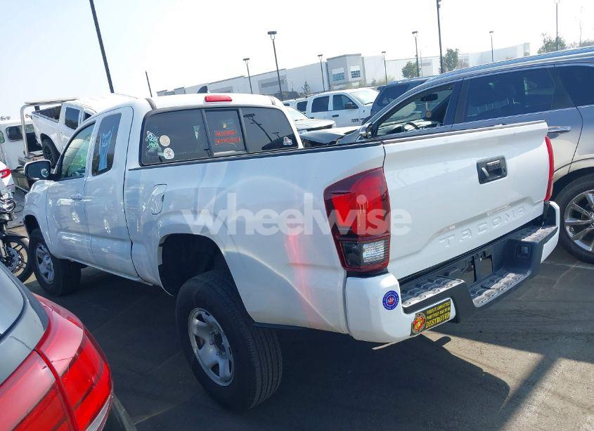 Photo 15 of 2022 Toyota Tacoma SR (VIN 3TYRX5GN3NT058761)