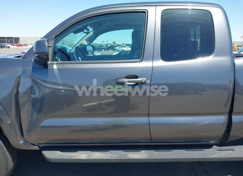 Photo 15 of 2020 Toyota Tacoma SR (VIN 3TYRX5GN4LT003040)