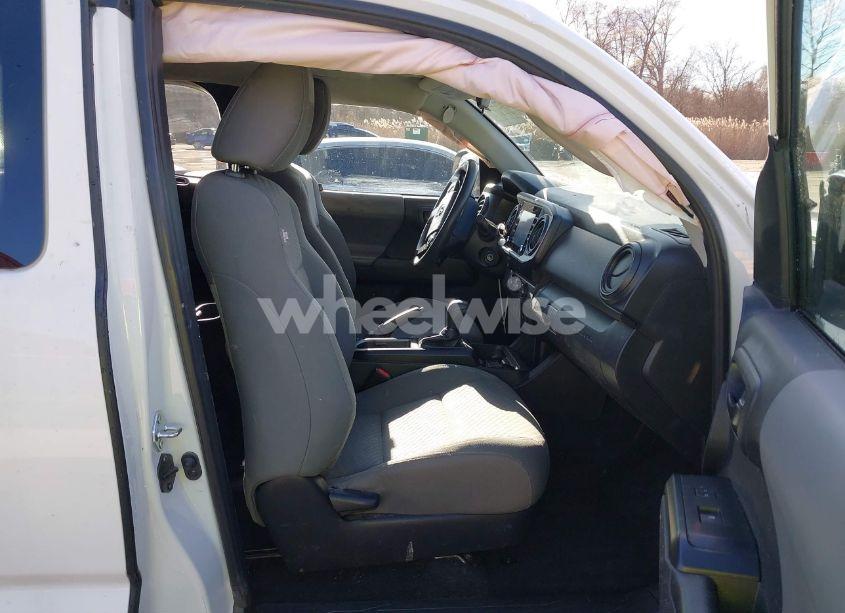 Photo 5 of 2022 Toyota Tacoma SR (VIN 3TYRX5GN4NT037031)