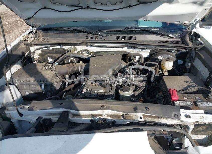 Photo 10 of 2021 Toyota Tacoma SR (VIN 3TYRX5GN5MT008345)