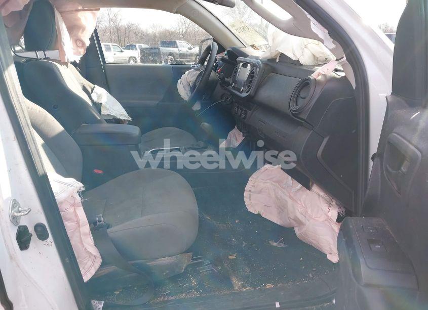 Photo 5 of 2021 Toyota Tacoma SR (VIN 3TYRX5GN5MT008345)