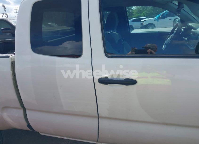 Photo 14 of 2022 Toyota Tacoma SR (VIN 3TYRX5GN5NT063816)