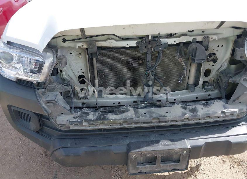 Photo 6 of 2022 Toyota Tacoma SR (VIN 3TYRX5GN5NT063816)
