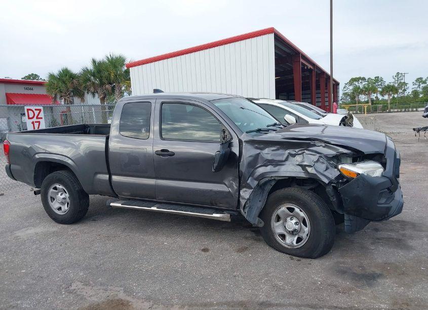 Photo 13 of 2020 Toyota Tacoma SR (VIN 3TYRX5GN6LT002424)