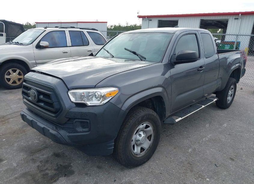 Photo 2 of 2020 Toyota Tacoma SR (VIN 3TYRX5GN6LT002424)