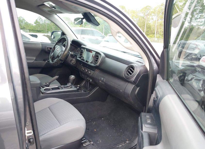 Photo 5 of 2020 Toyota Tacoma SR (VIN 3TYRX5GN6LT002424)