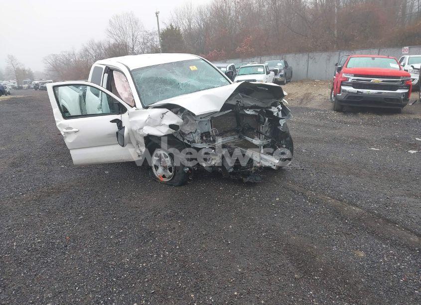 2021 Toyota Tacoma SR (VIN 3TYRX5GN7MT025583) main photo