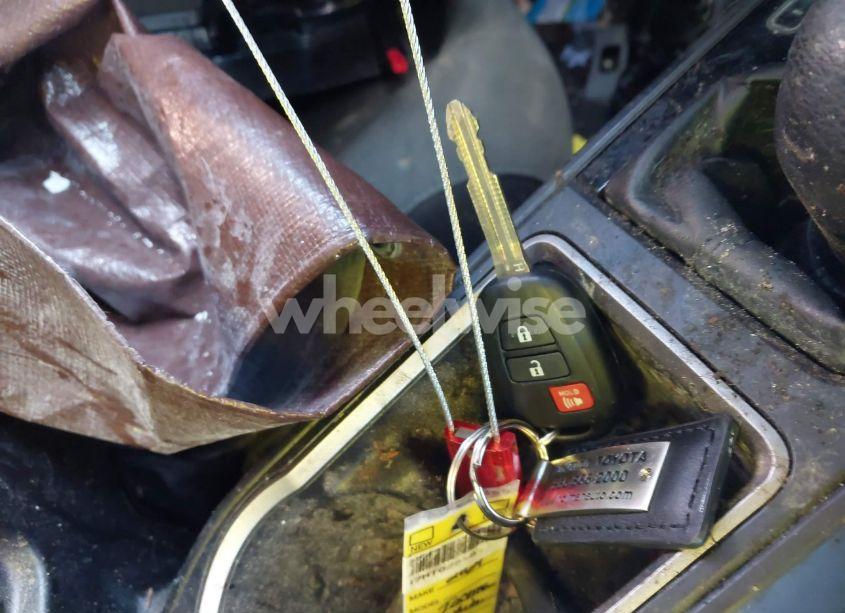 Photo 11 of 2021 Toyota Tacoma SR (VIN 3TYRX5GN7MT025583)