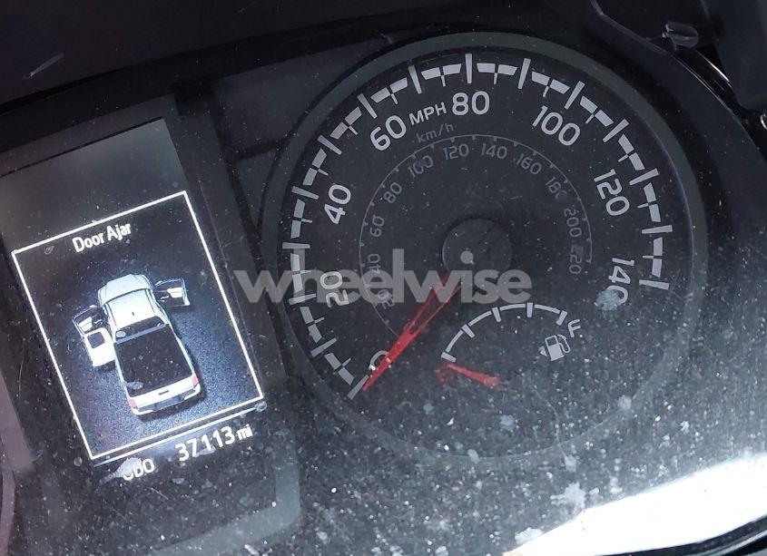 Photo 7 of 2021 Toyota Tacoma SR (VIN 3TYRX5GN7MT025583)