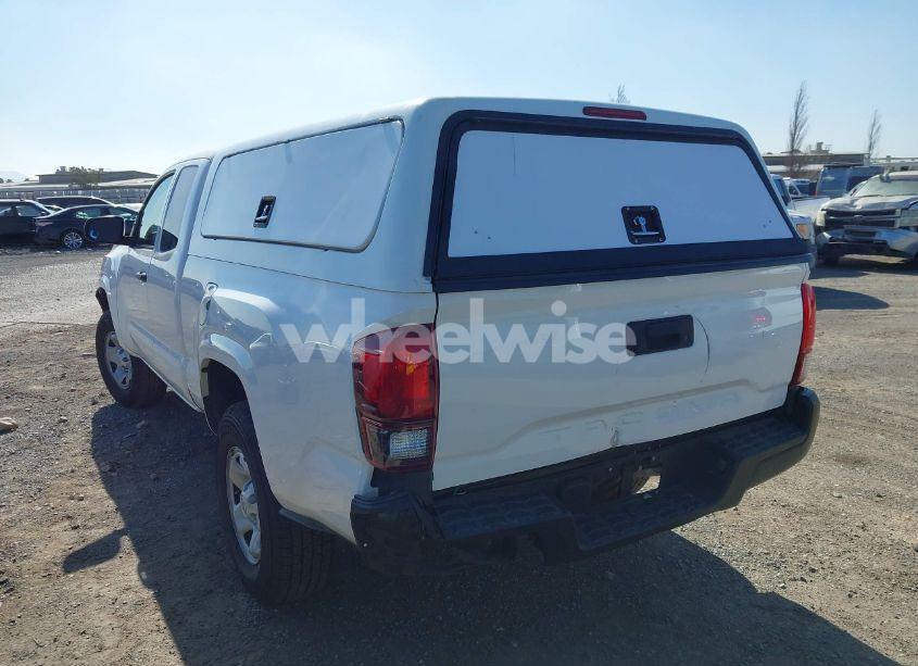 Photo 3 of 2021 Toyota Tacoma SR (VIN 3TYRX5GN7MT026278)
