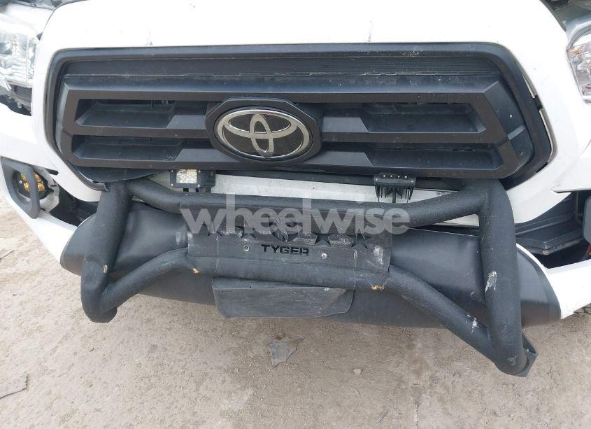 Photo 17 of 2021 Toyota Tacoma SR (VIN 3TYRX5GN8MT008839)