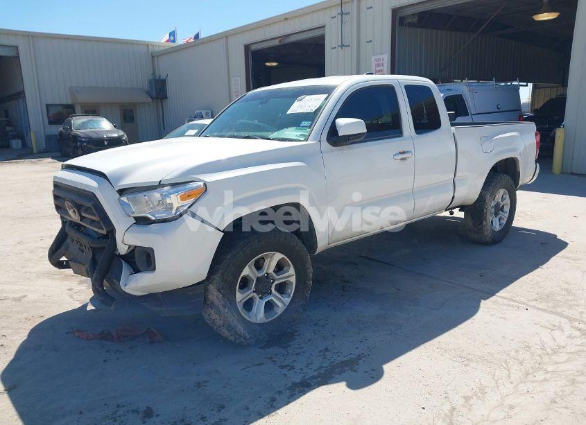 Photo 2 of 2021 Toyota Tacoma SR (VIN 3TYRX5GN8MT008839)
