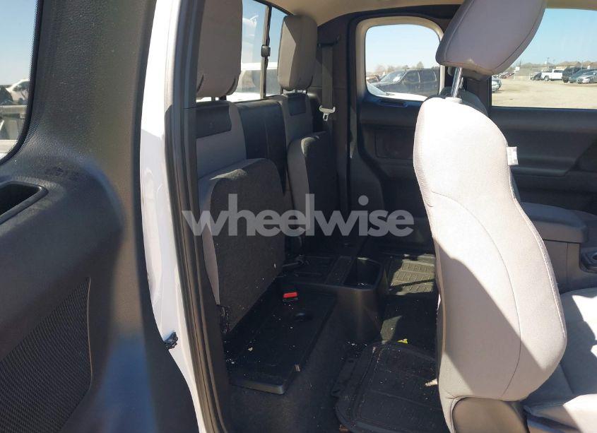 Photo 8 of 2021 Toyota Tacoma SR (VIN 3TYRX5GN8MT008839)