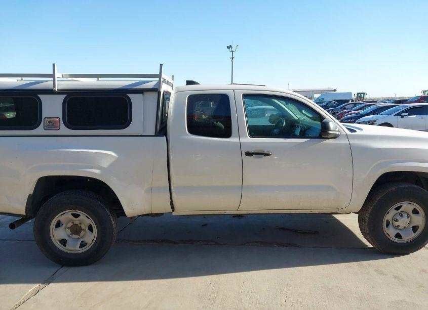 Photo 13 of 2021 Toyota Tacoma SR (VIN 3TYRX5GN9MT011748)