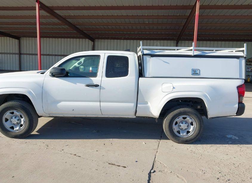 Photo 14 of 2021 Toyota Tacoma SR (VIN 3TYRX5GN9MT011748)