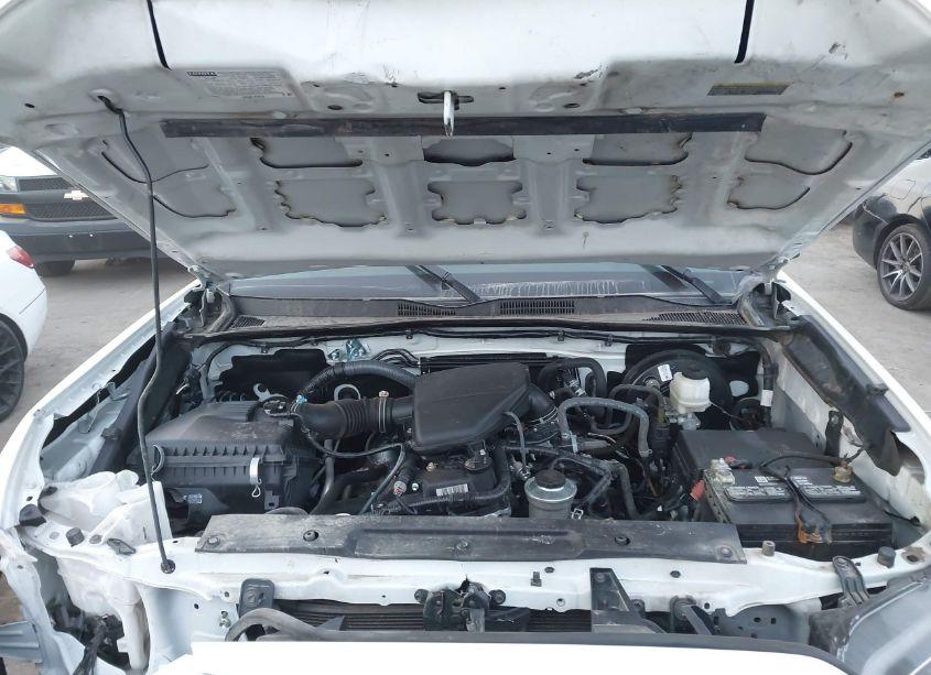 Photo 10 of 2022 Toyota Tacoma SR (VIN 3TYRX5GN9NT051295)