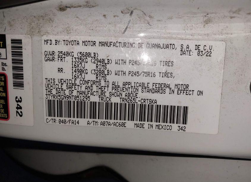 Photo 9 of 2022 Toyota Tacoma SR (VIN 3TYRX5GN9NT051295)