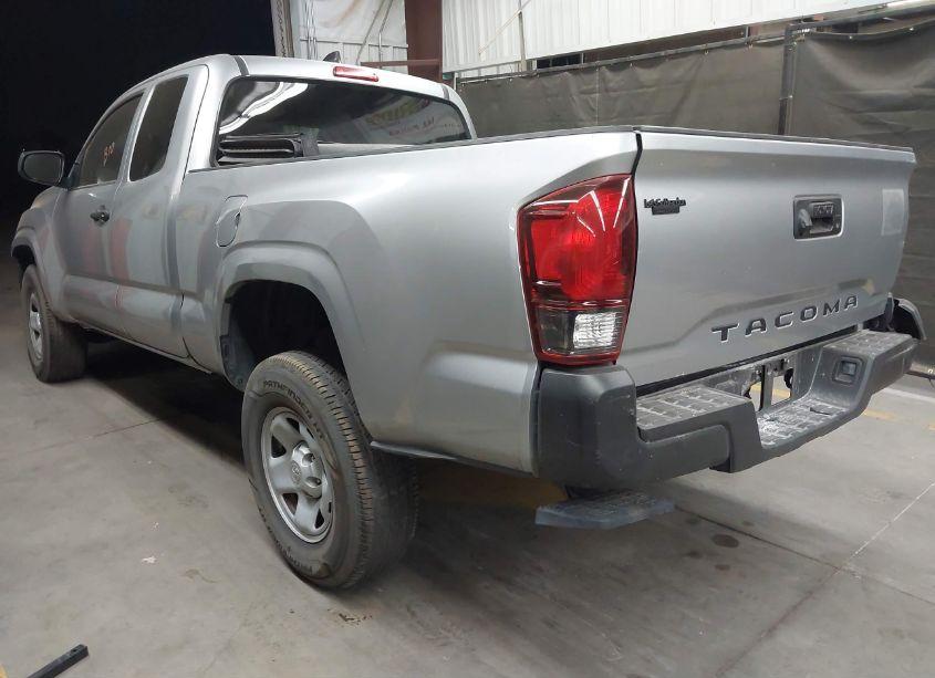 Photo 3 of 2022 Toyota Tacoma SR (VIN 3TYRX5GN9NT066640)
